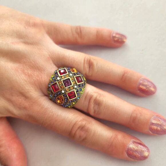 Heidi Daus Cocktail Ring Ornate Bombay Red Multi Crystal Bronze Size 8 - Picture 1 of 11